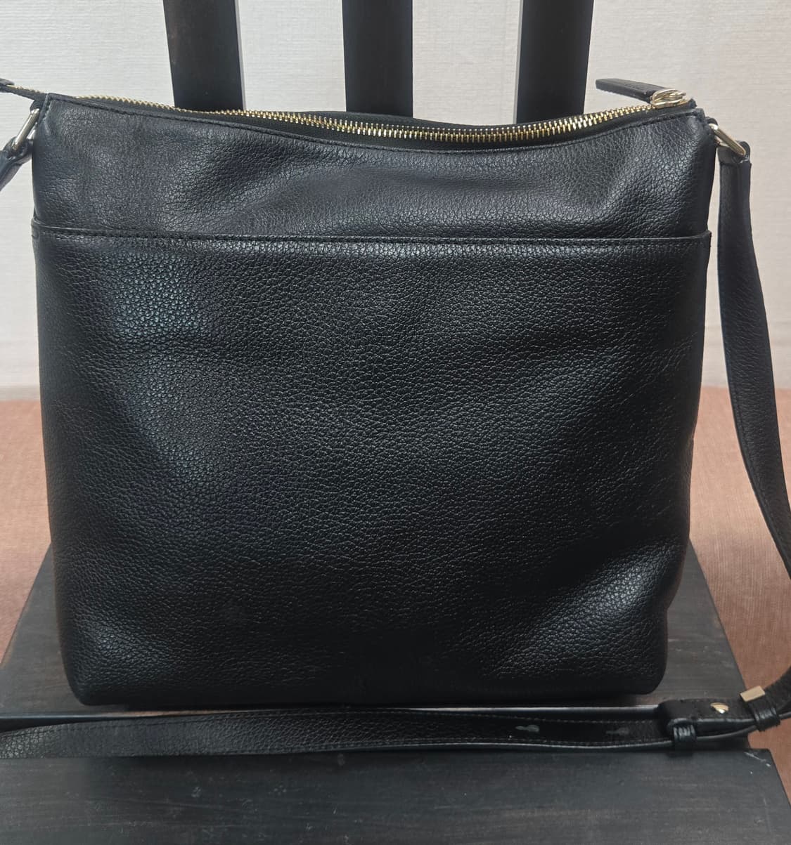 루이까또즈(LOUIS QUATORZE)  남 녀 -블랙 가죽 숄더백 상품이미지2