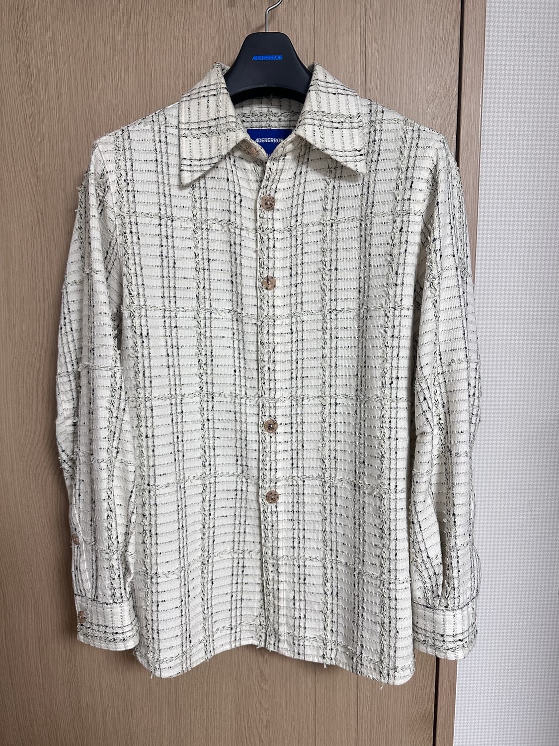 아더에러 트위드 셔츠 베이지 A1 사이즈 상품이미지1