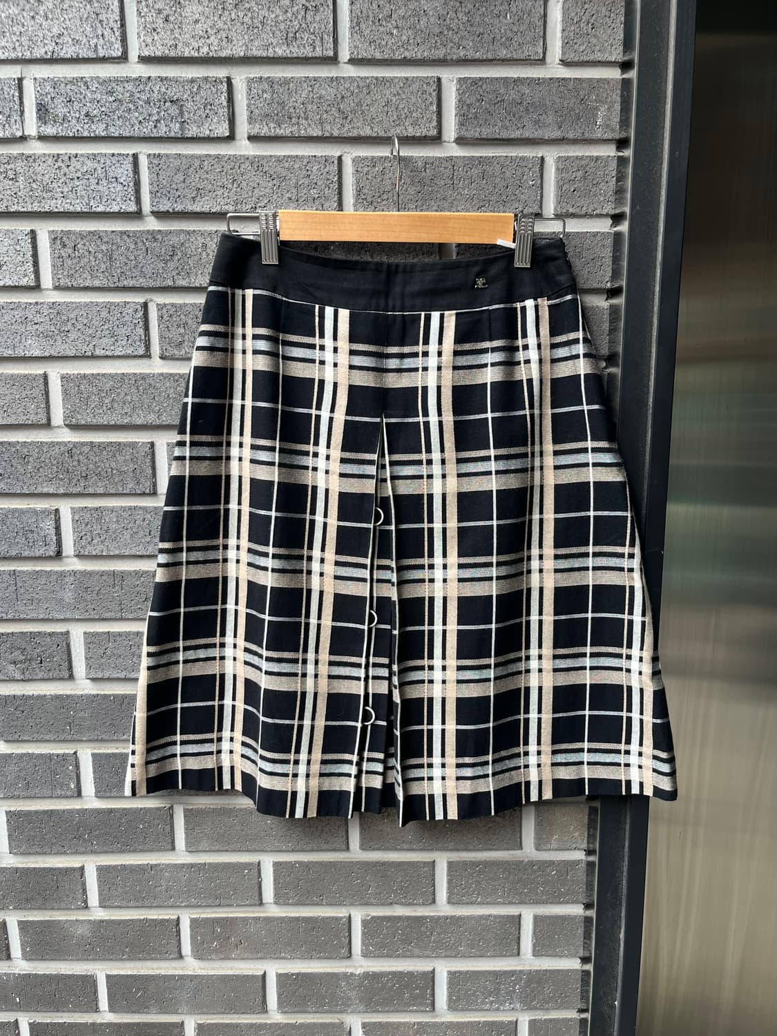 COURREGES 꾸레쥬 버튼 슬릿 스커트 상품이미지1