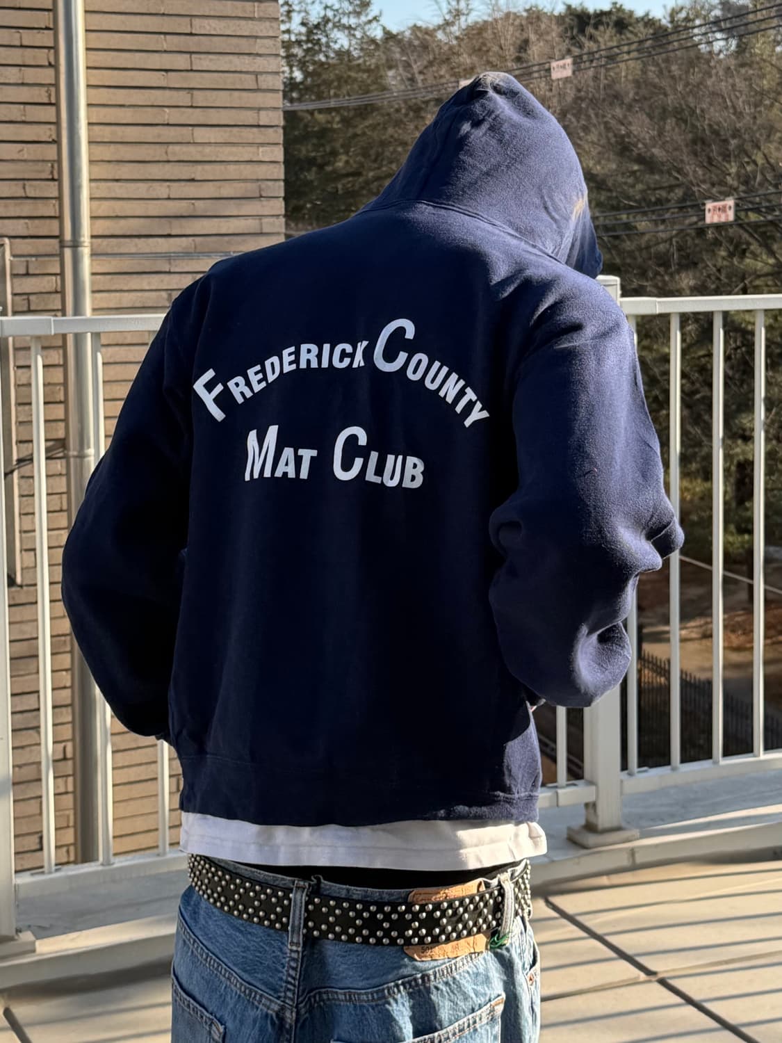 러셀 후드티 상품이미지1