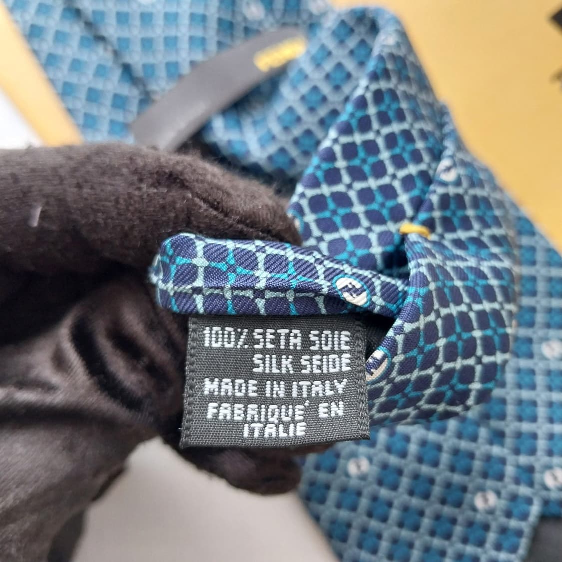 펜디 실크 네이비 로고 패턴 넥타이 8.9cm A~B등급 K2560 상품이미지9