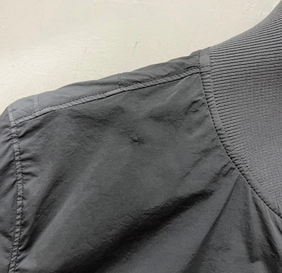 CP컴퍼니 NYCRA 렌즈 와펜 봄버 자켓 M 상품이미지3