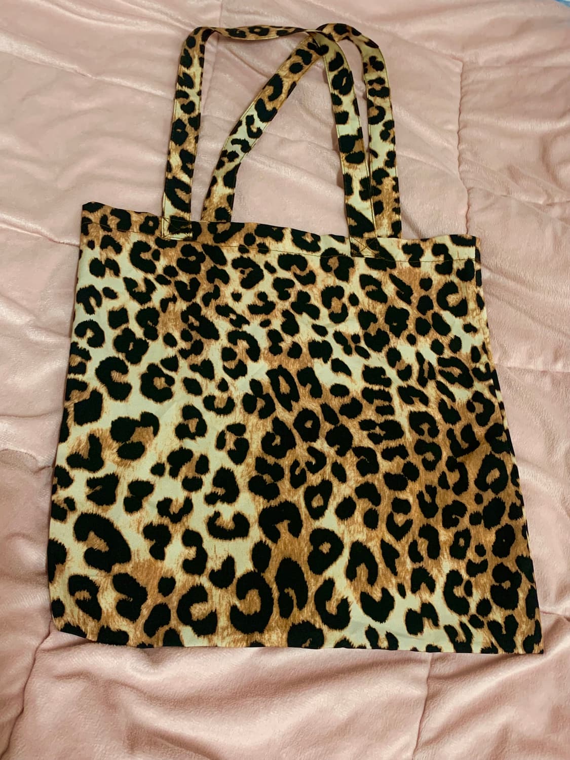 레오파드 에코백 상품이미지1