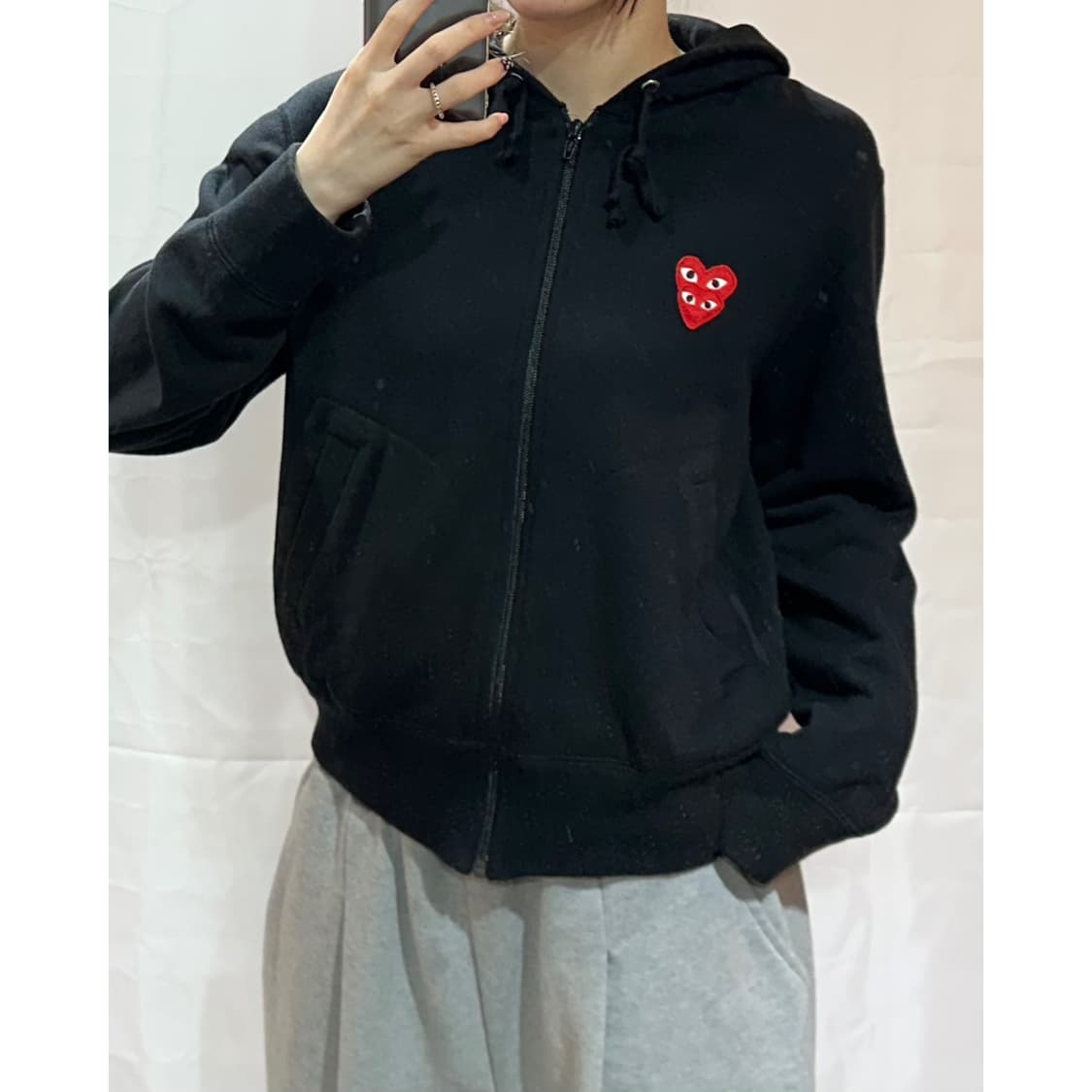 꼼데가르송 더블레드 와펜 세미크롭 후드집업 상품이미지1