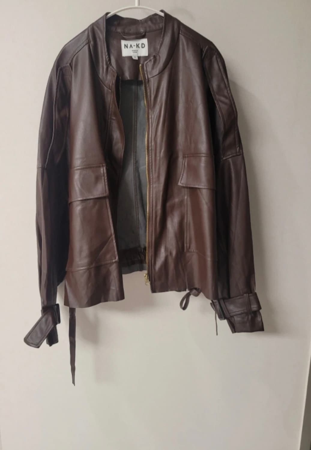 NA-KD 브라운 인조 레더 자켓 판매해요 상품이미지1