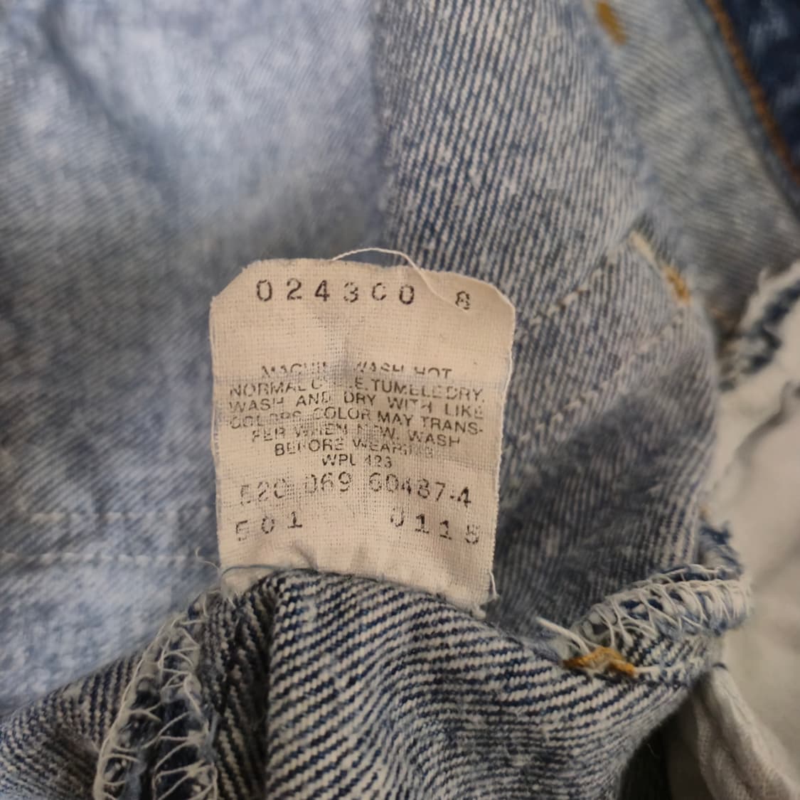 90년대 빈티지 USA 리바이스 501 판매합니다. 상품이미지7