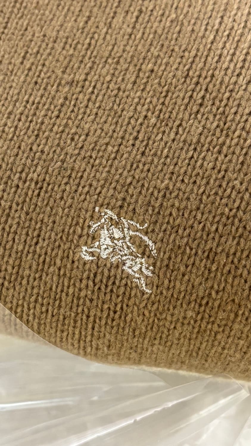 버버리 블루라벨 런던 니트 상품이미지2