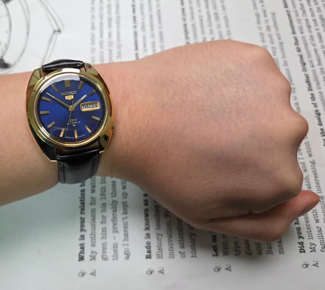 빈티지 세이코 DX 퍼플블루 금장 데이데이트 5139 오토매틱 
 상품이미지9