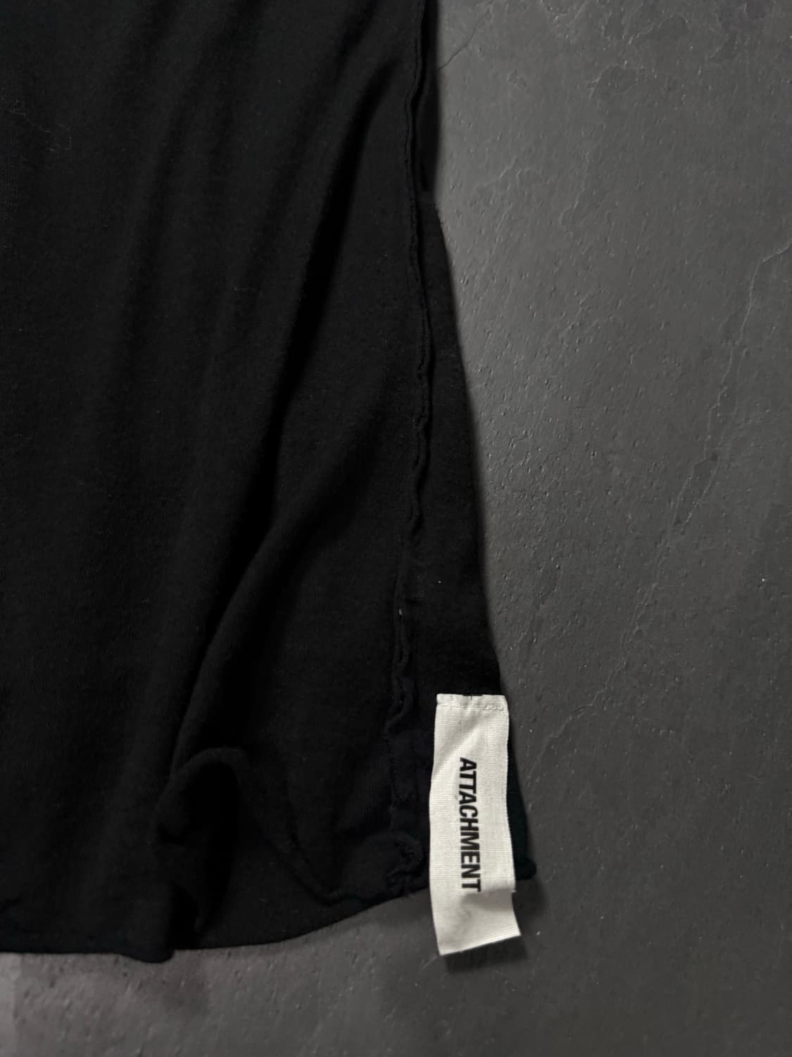 ATTACHMENT Layered Cut-out 3/4 T Shirt 상품이미지6