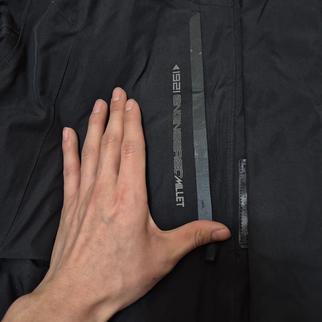 밀레 고어텍스 구스다운 라쿤퍼후드 패딩 점퍼 XL(105) 상품이미지6