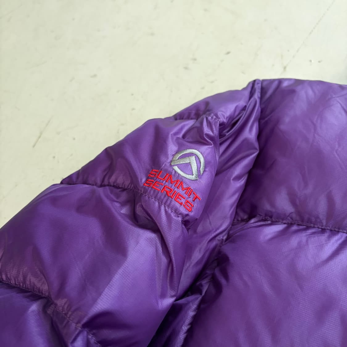 노스페이스 써밋 빈티지 경량패딩 85 상품이미지5