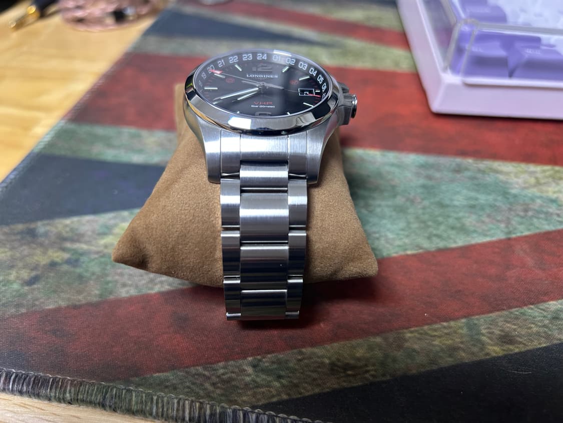 론진 콘퀘스트 vhp gmt 41mm 상품이미지2