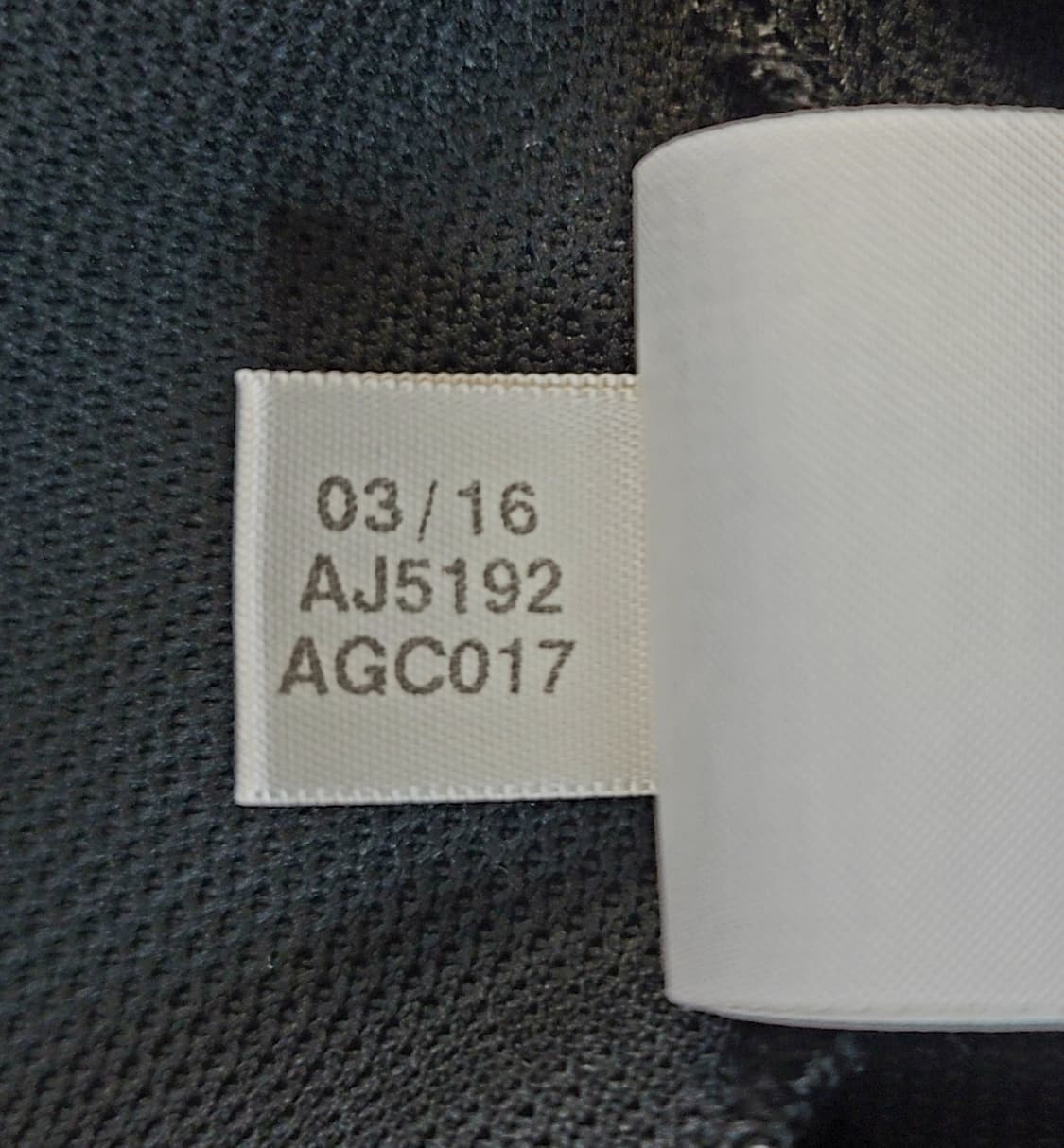 [95.M] 아디다스 X 니고베어 콜라보 농구져지(민소매티셔츠) 판매 상품이미지10