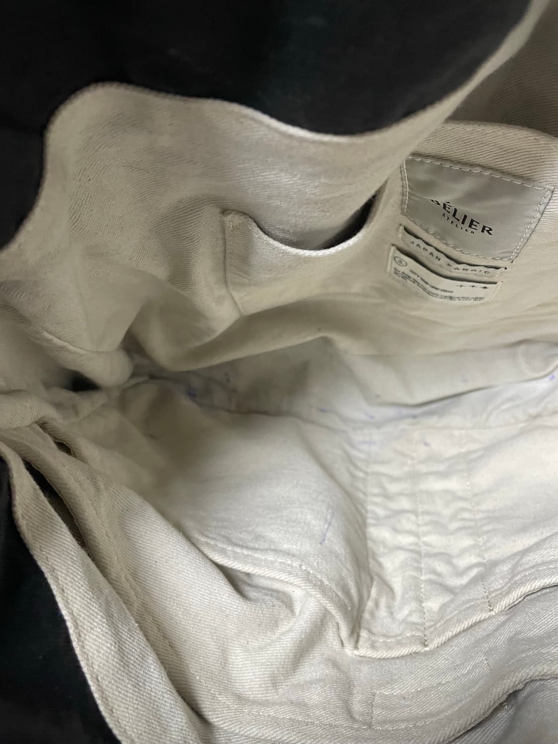 벨리에 오피서 프로치다 백 상품이미지4