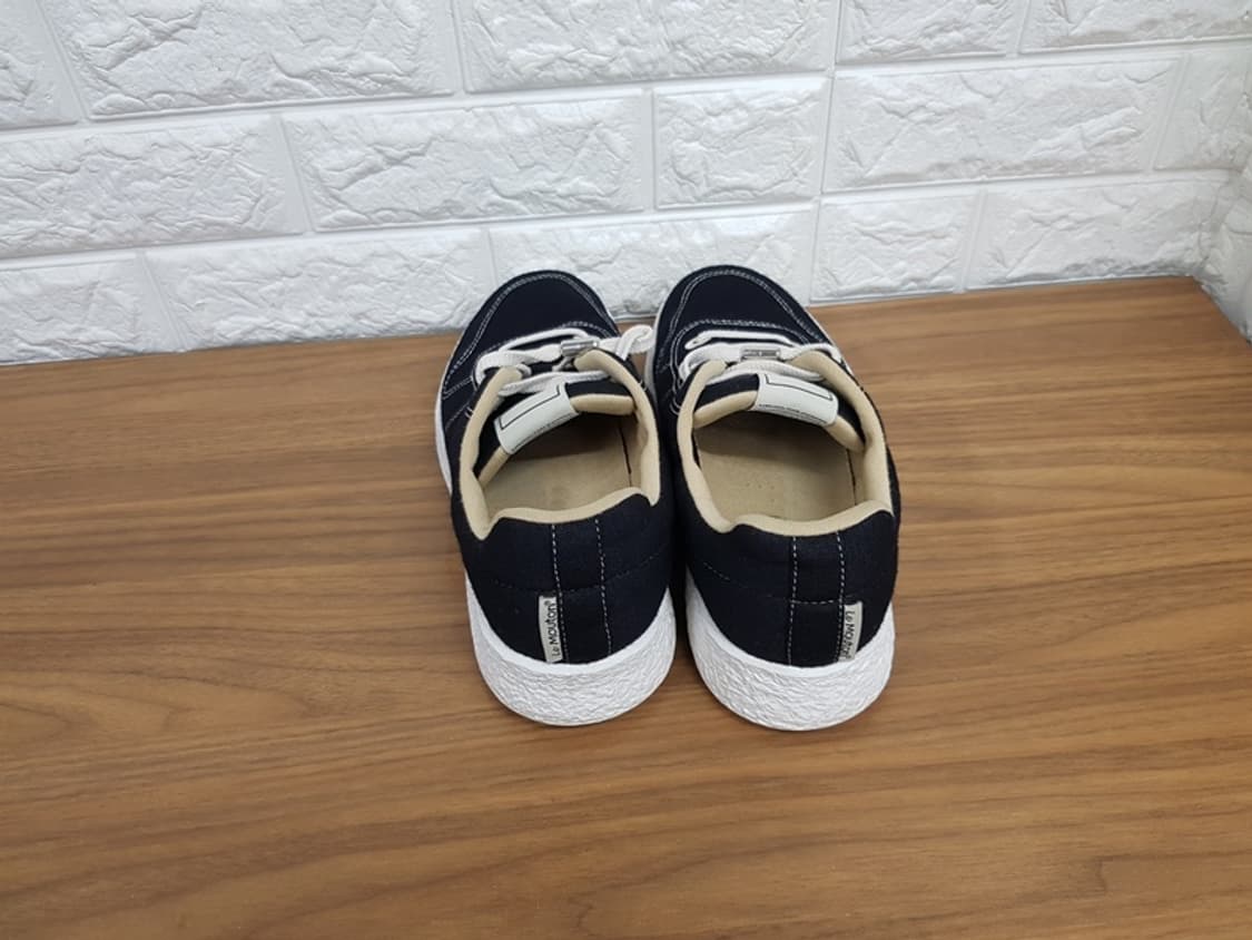 르무통 운동화 남성260 상품이미지3