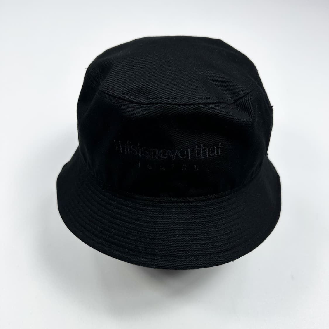 디스이즈네버댓 디네댓 스펠아웃 버킷햇 블랙 상품이미지2