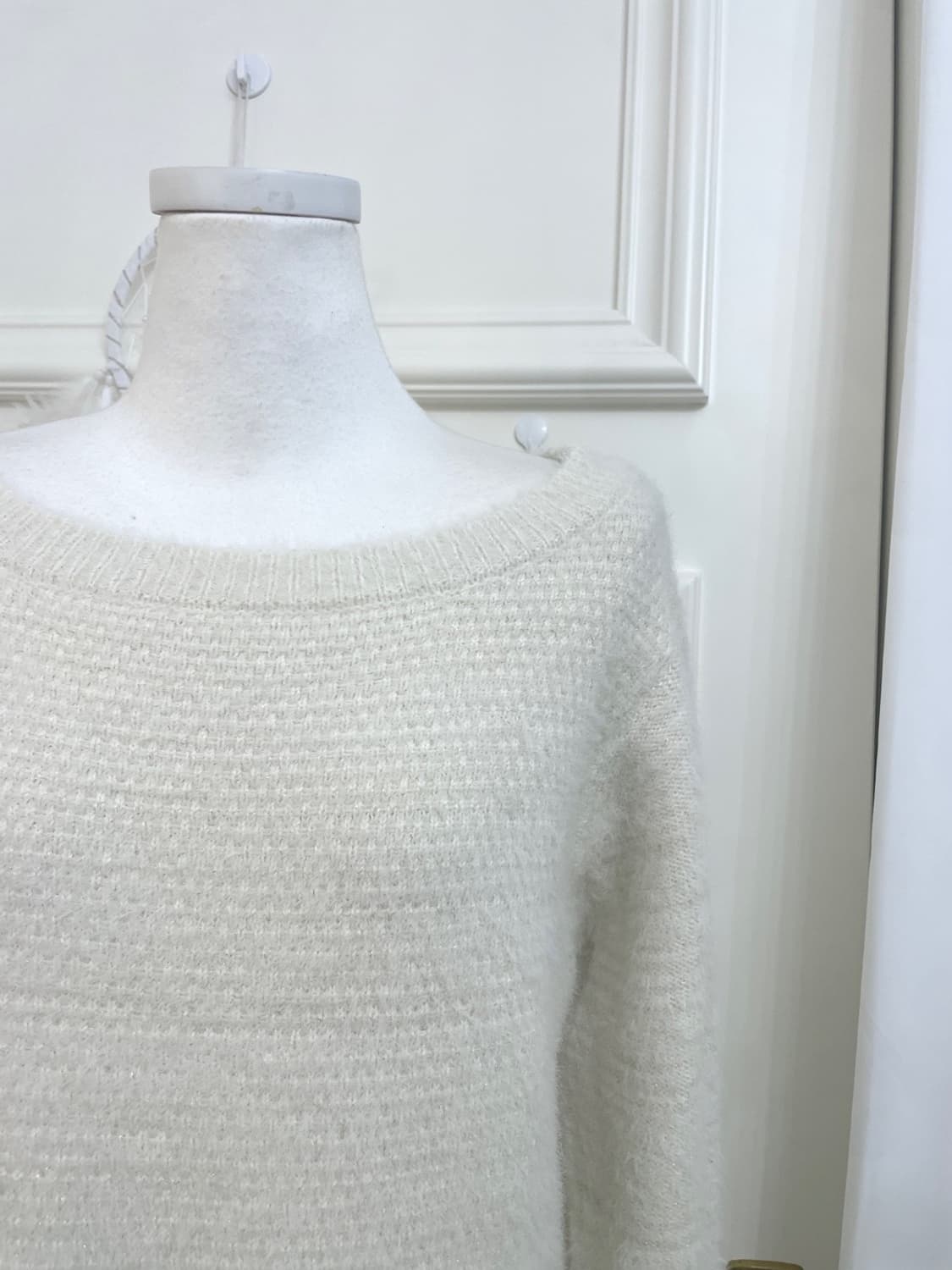 pure white one-shoulder basic glitter sw 상품이미지7