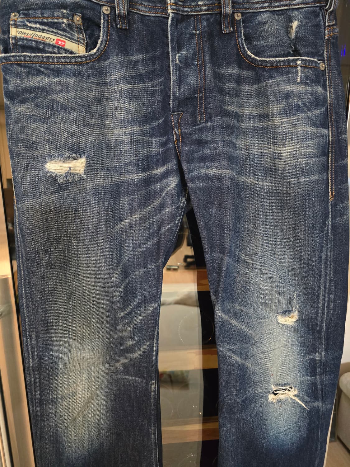 디젤 자티니 ZATINY 워싱데님 32사이즈입니다. 상품이미지2