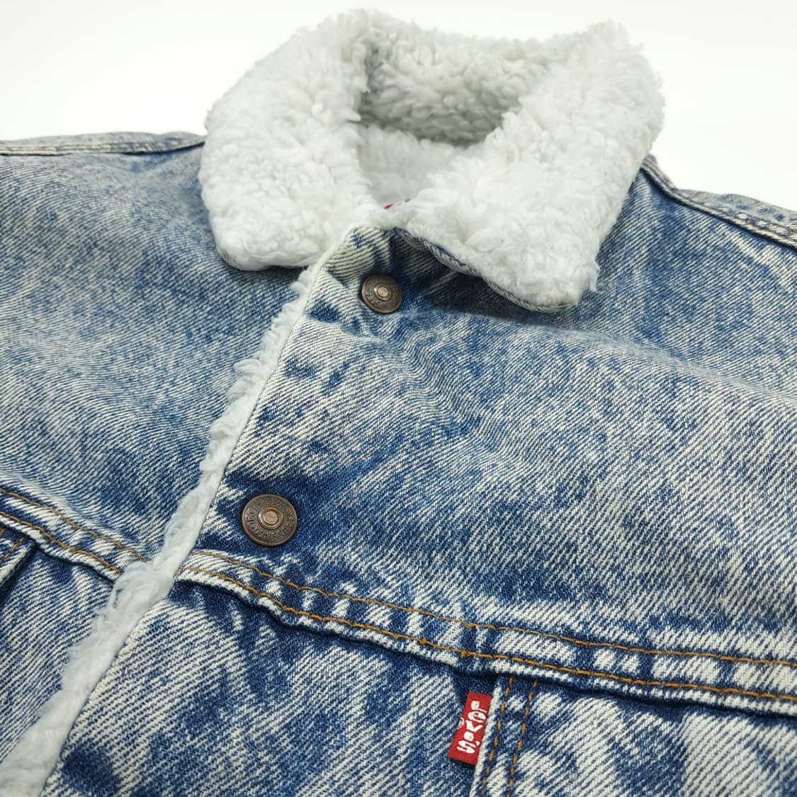 CN971 M 리바이스 USA 애시드워시 셰르파 데님 트러커 자켓 상품이미지3