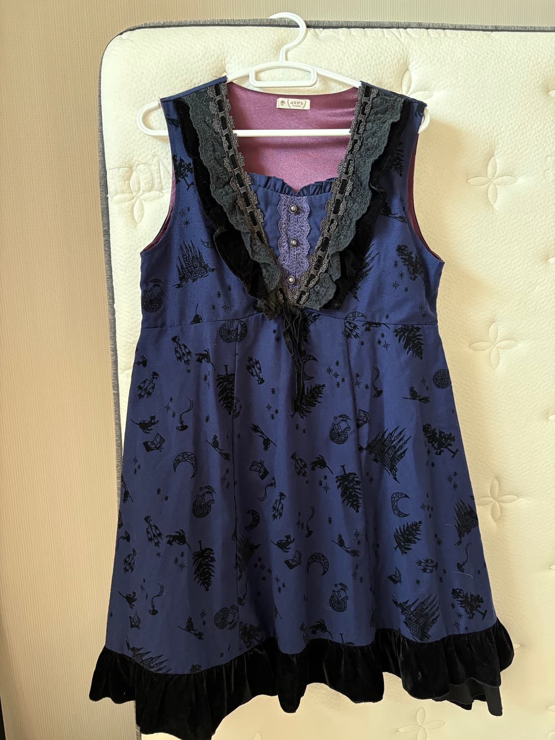 엑시즈팜 벨벳 카라포인트 대장 패턴원피스 상품이미지1