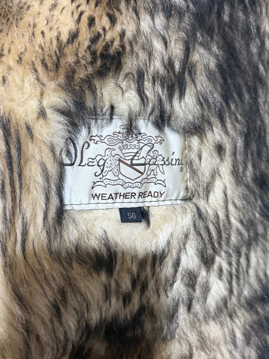 올렉 카시니 무스탕코트 상품이미지4