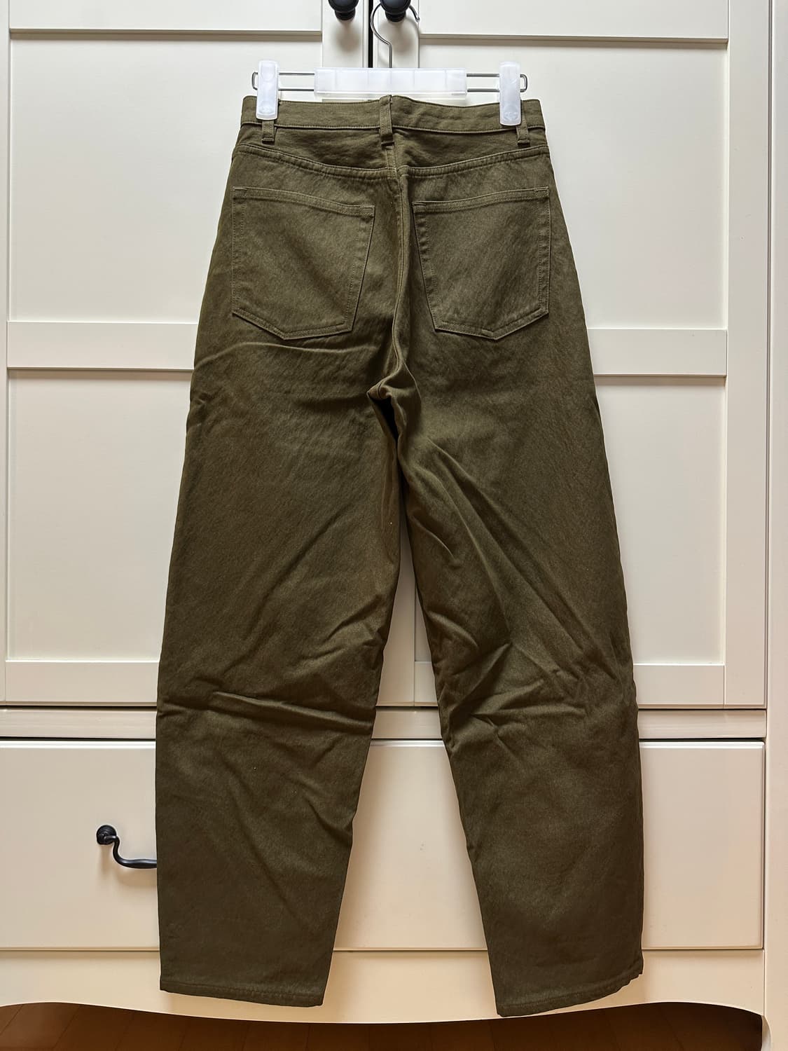 COS 카키팬츠 상품이미지2