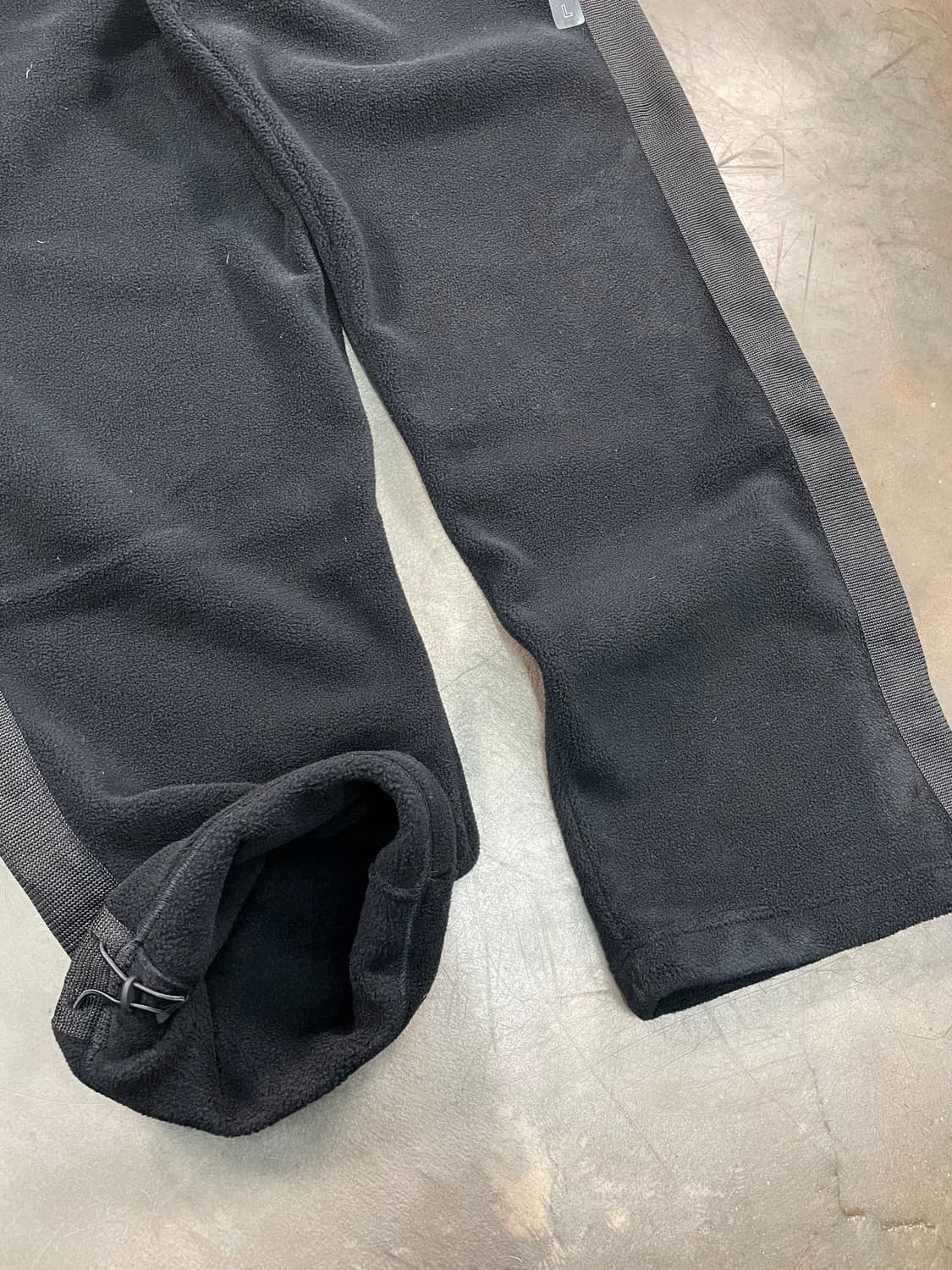 니들스 X 유니클로 플리스 트랙 팬츠 상품이미지5