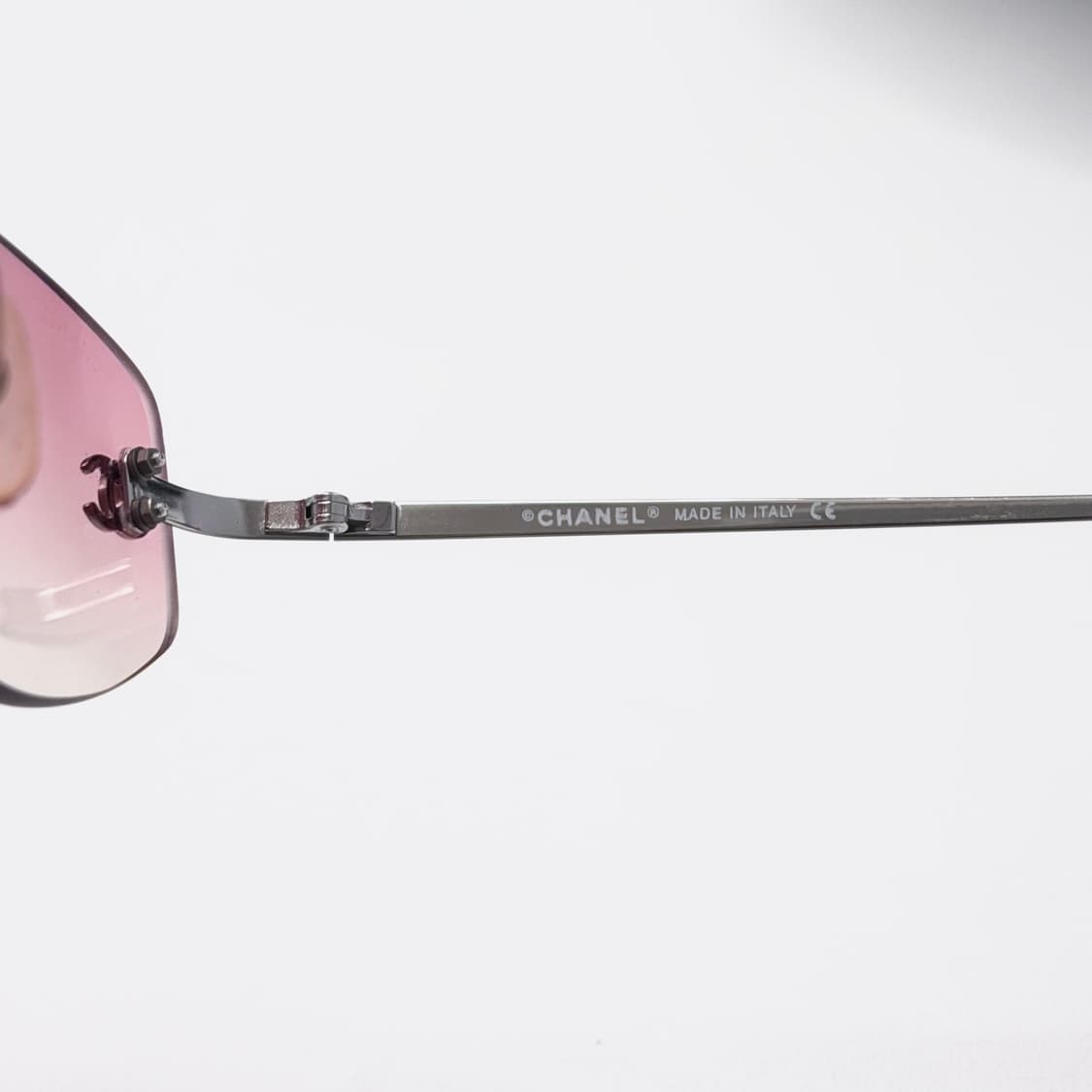 00's 샤넬 4002 림리스 무테 선글라스  상품이미지5
