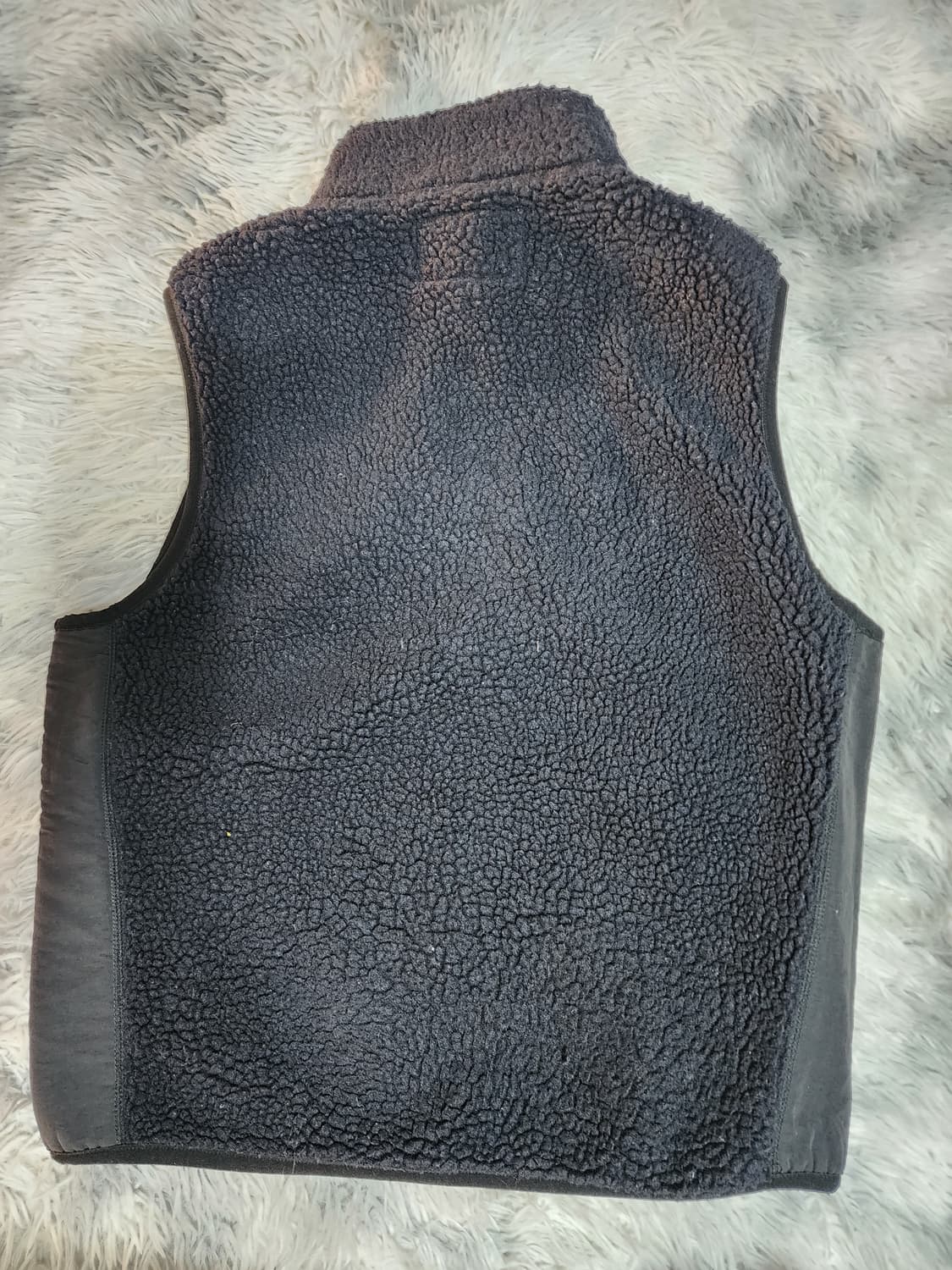 스투시 블랙 양털 조끼 집업 베스트 상품이미지2