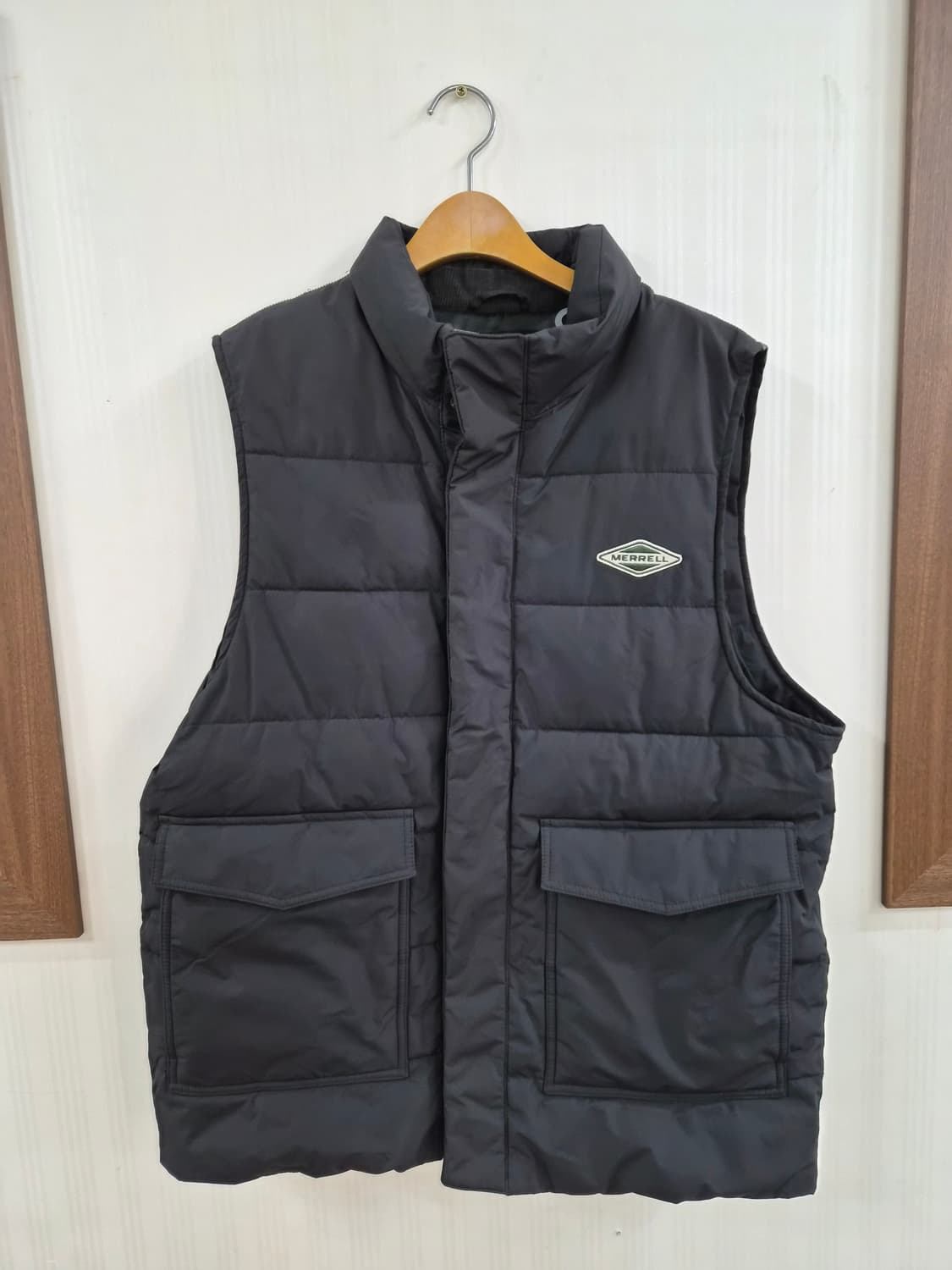 100) 머렐 패딩 조끼 팝니다 상품이미지1