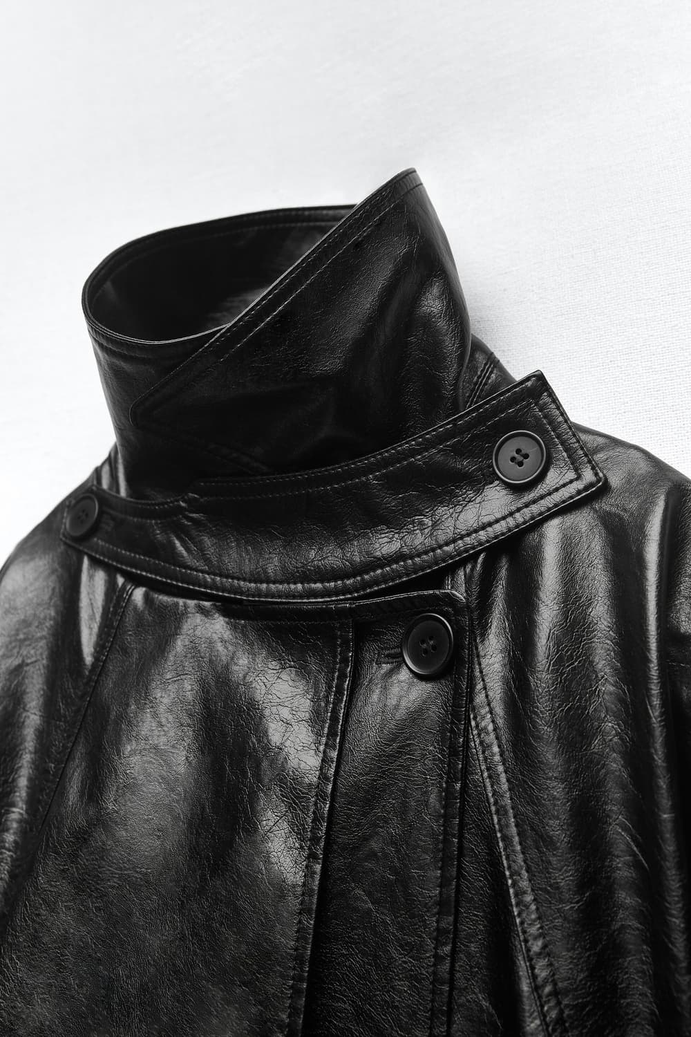 자라 블랙 레더 트렌치 코트 M 상품이미지4