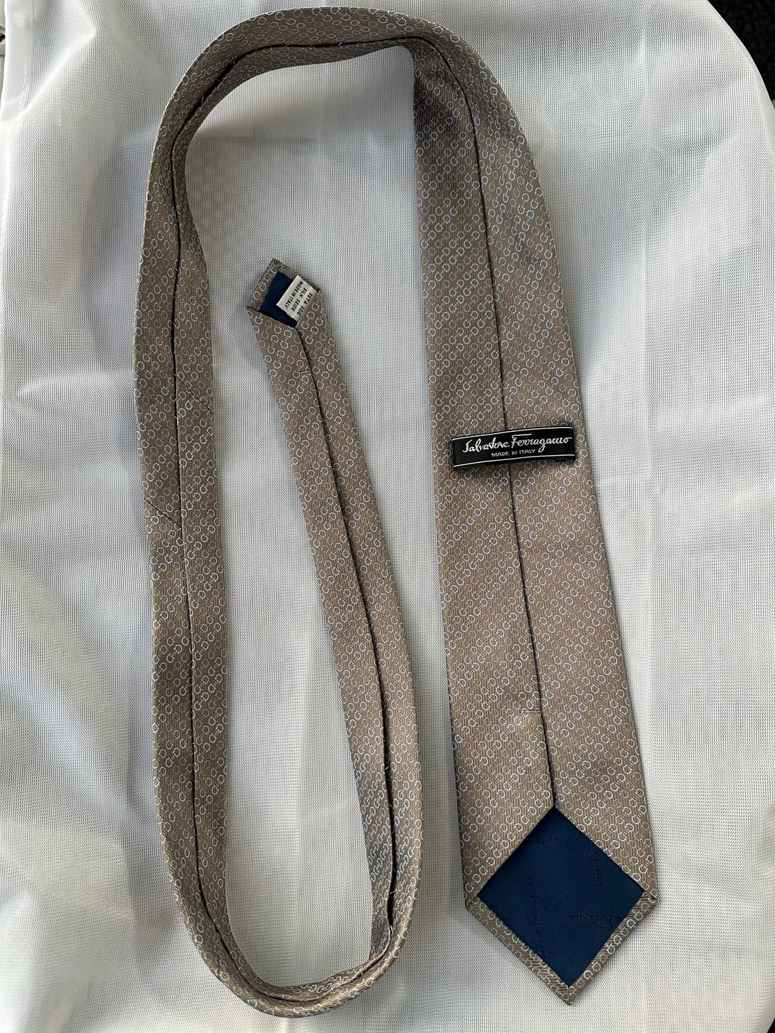 페라가모 실크 넥타이 베이지 상품이미지2