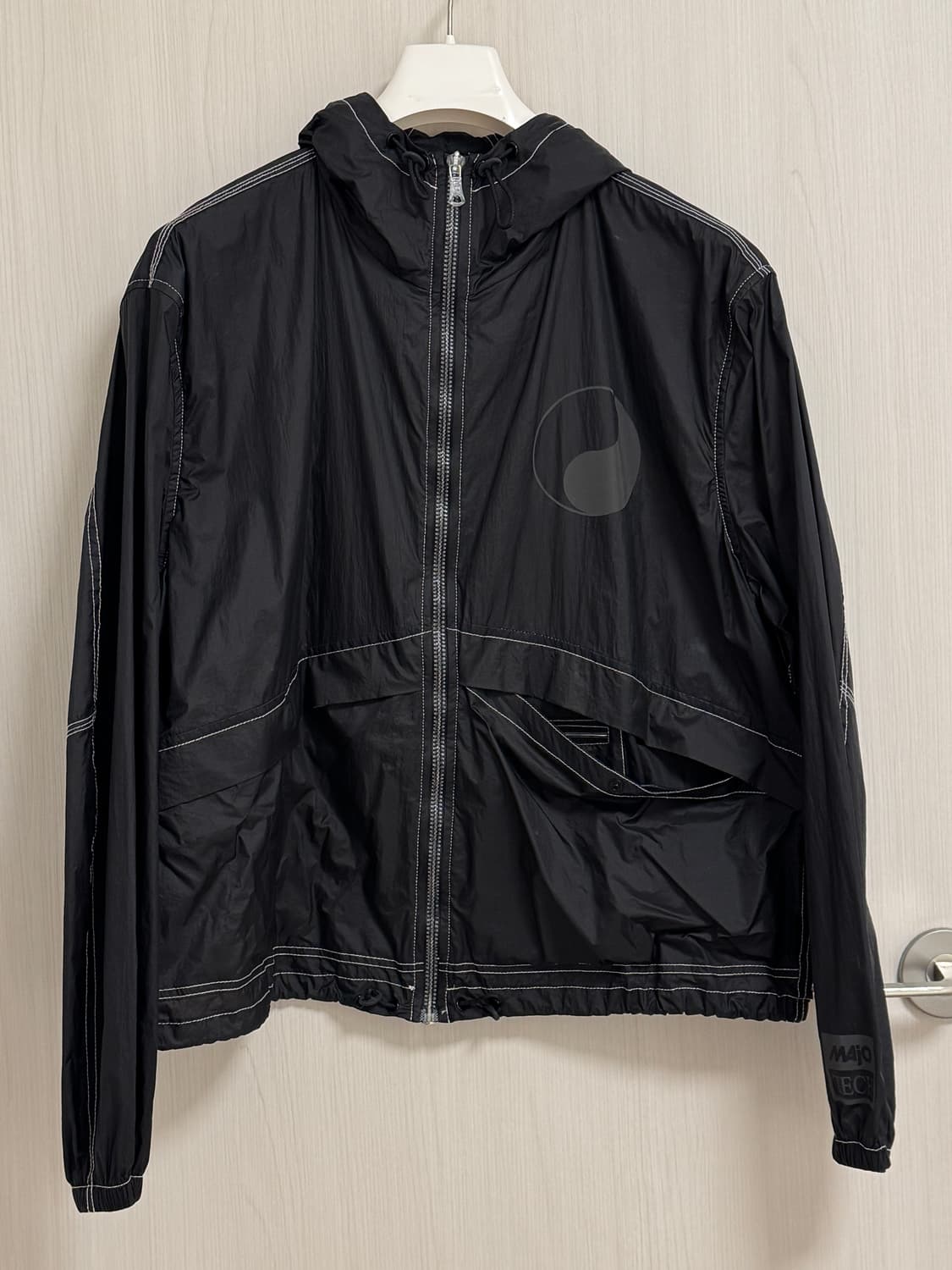 아워레가시 워크샵 윈드브레이커 상품이미지1