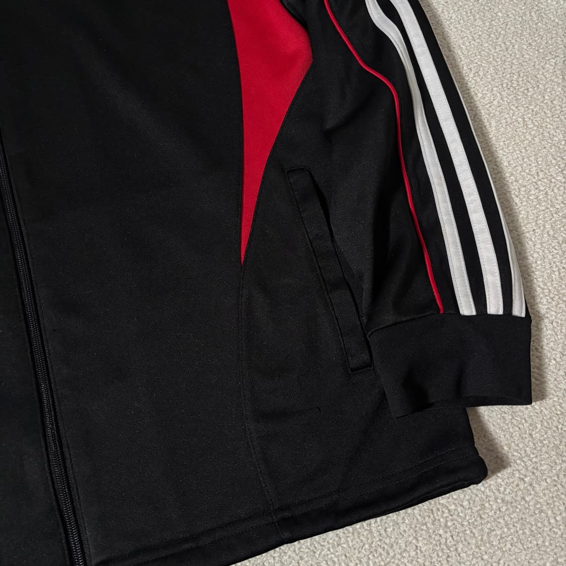 아디다스 엔트리 모던 수트 져지 상품이미지3