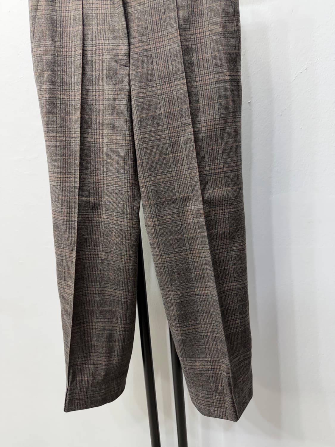 정품) 럭키슈에뜨 체크무늬 모재질 슬랙스 바지 36(28) 상품이미지3