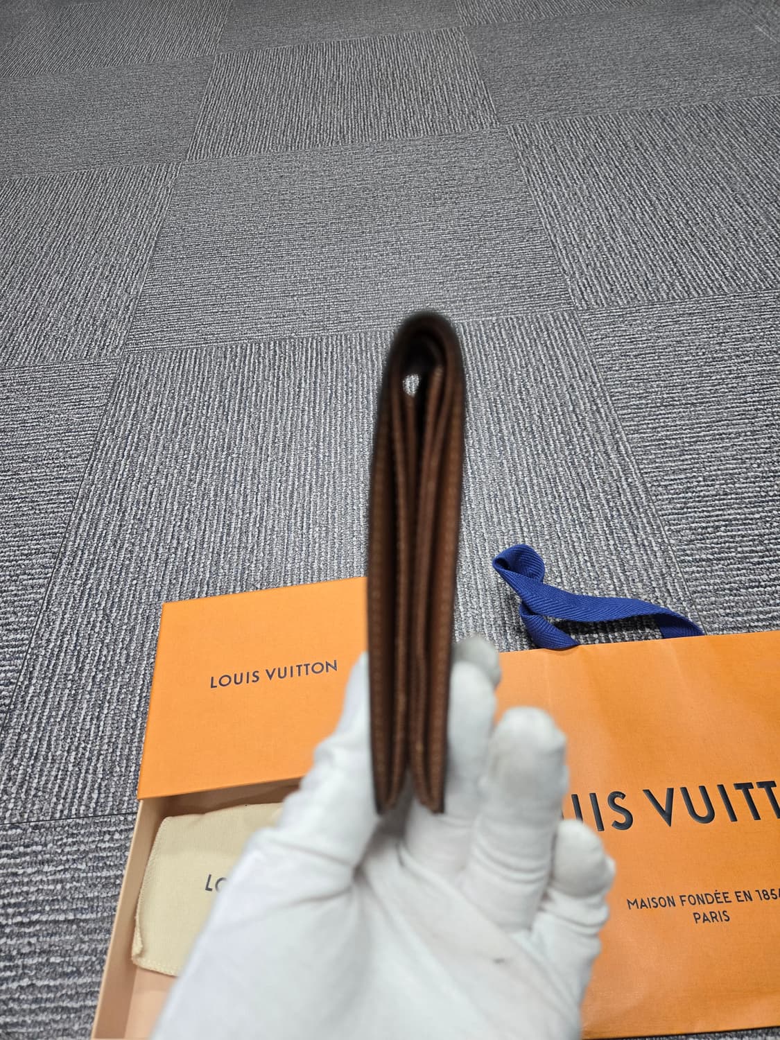 [특가][정품] 루이비통 모노그램 반지갑 상품이미지4