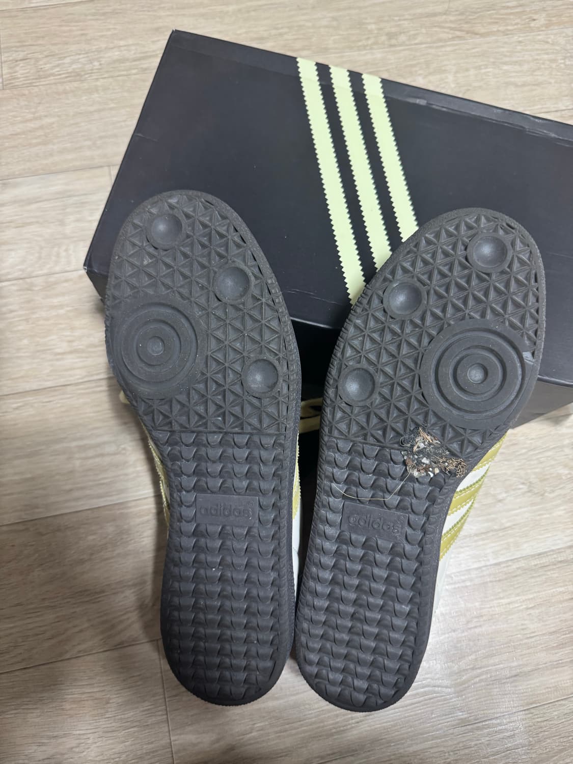 아디다스 웨일즈보너 에크루틴트 280 상품이미지3