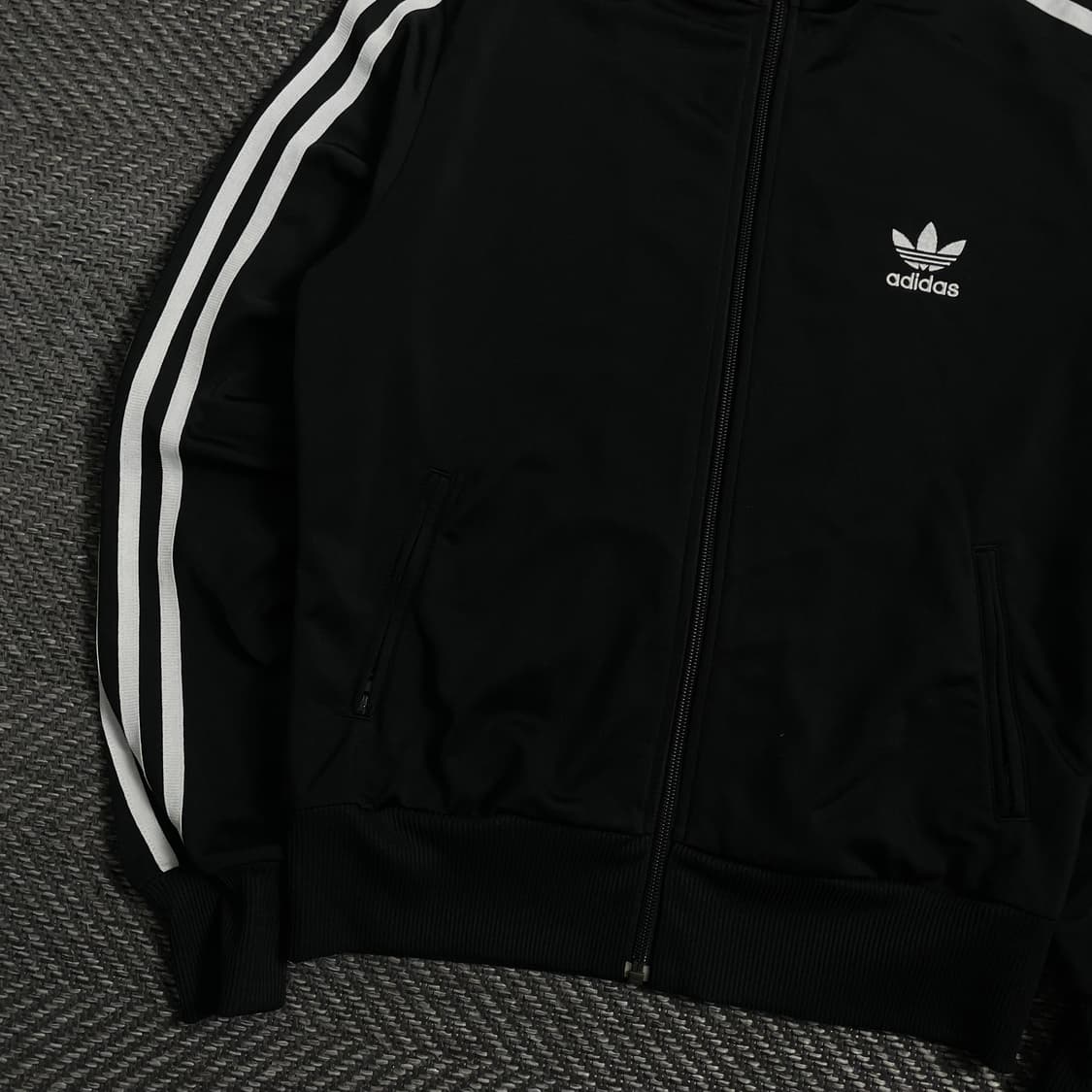 아디다스 우먼스 빅로고 트랙탑 져지 블랙y 4290 상품이미지5