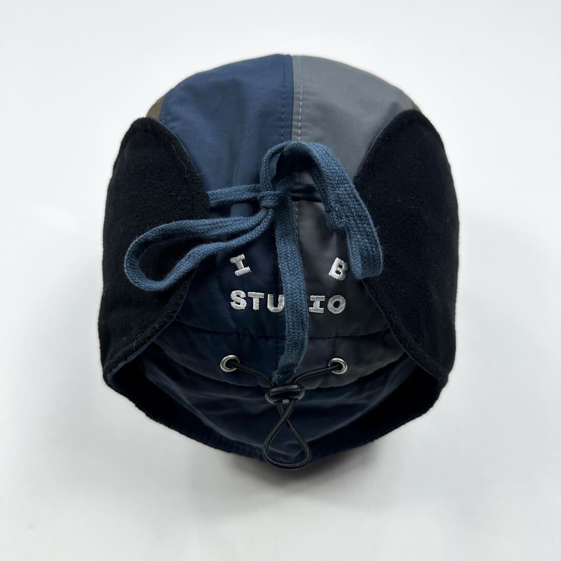 LMC x 아이앱스튜디오 이어플랩 볼캡 모자 상품이미지3