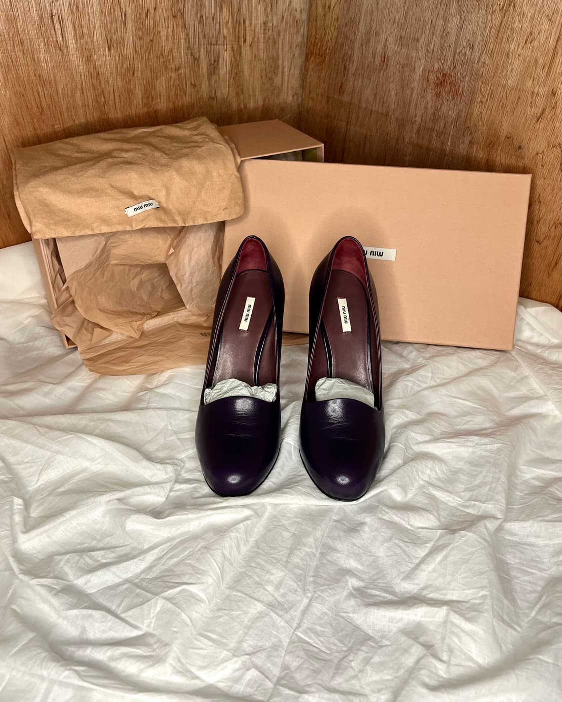 미우미우 바이올렛 레더 펌프스 상품이미지3