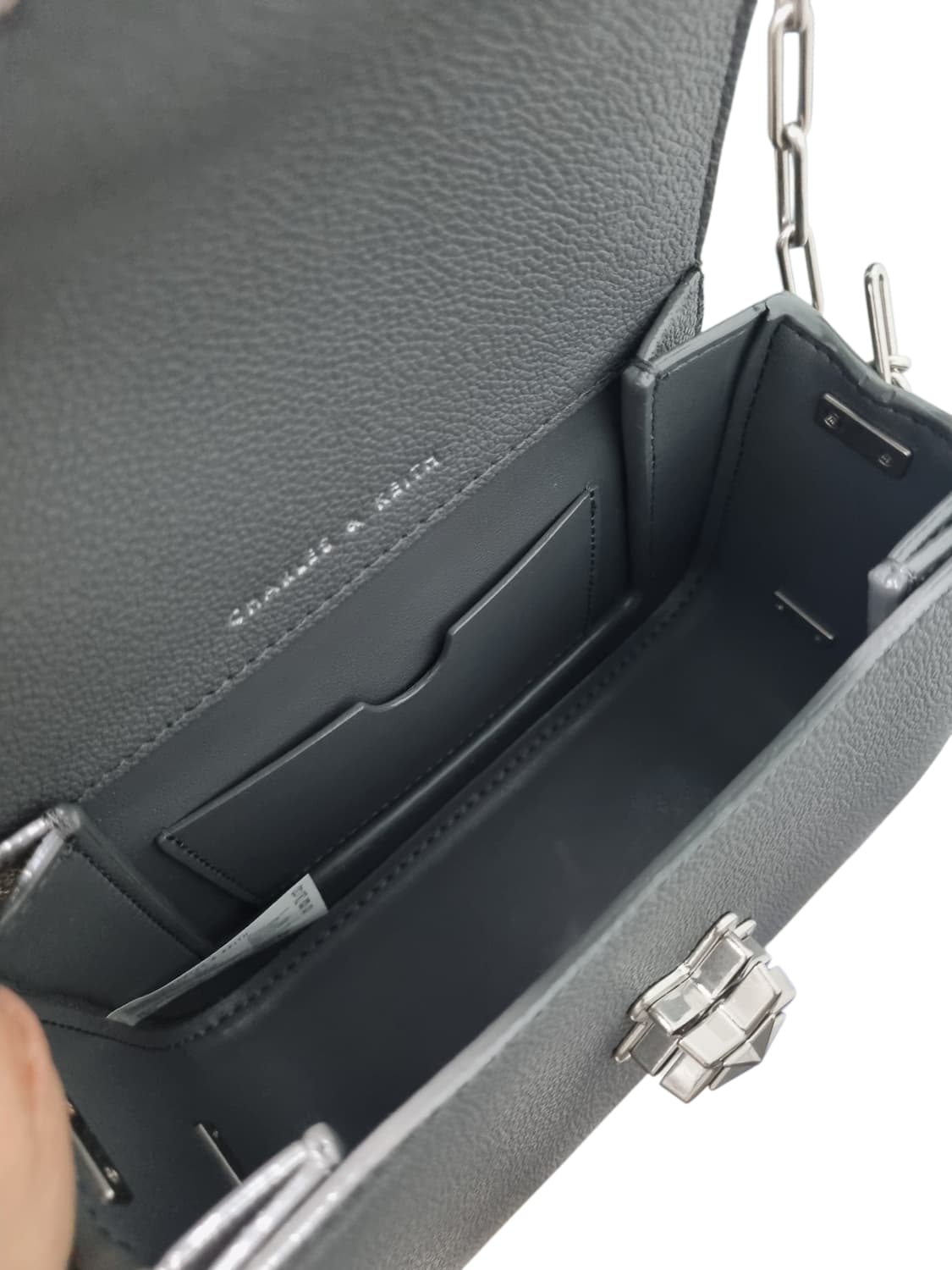 찰스앤키스 가죽 크로스 체인 백 상품이미지4