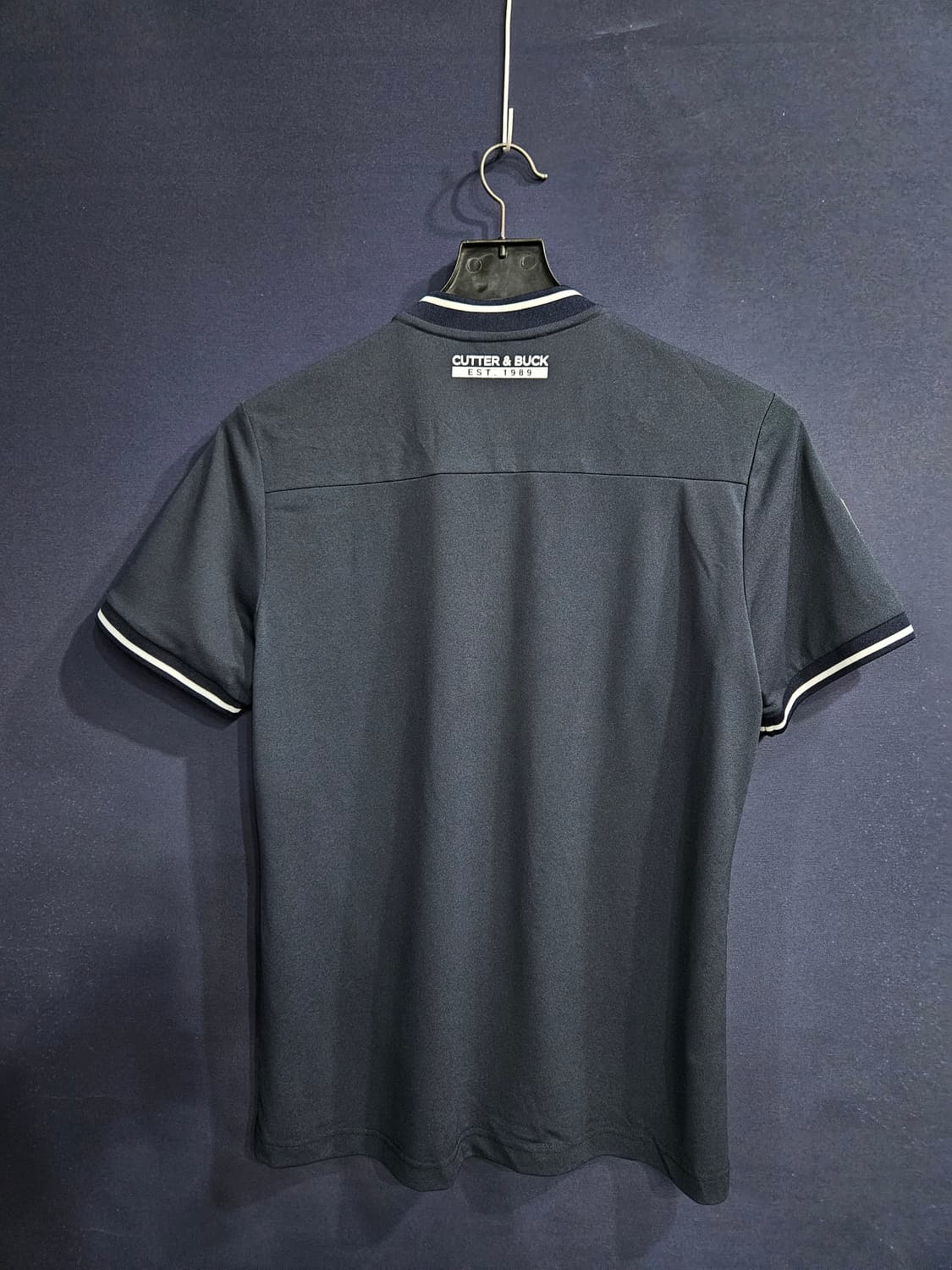 커터앤벅 그레이.네이비 남성 100 골프 반팔티  상품이미지4