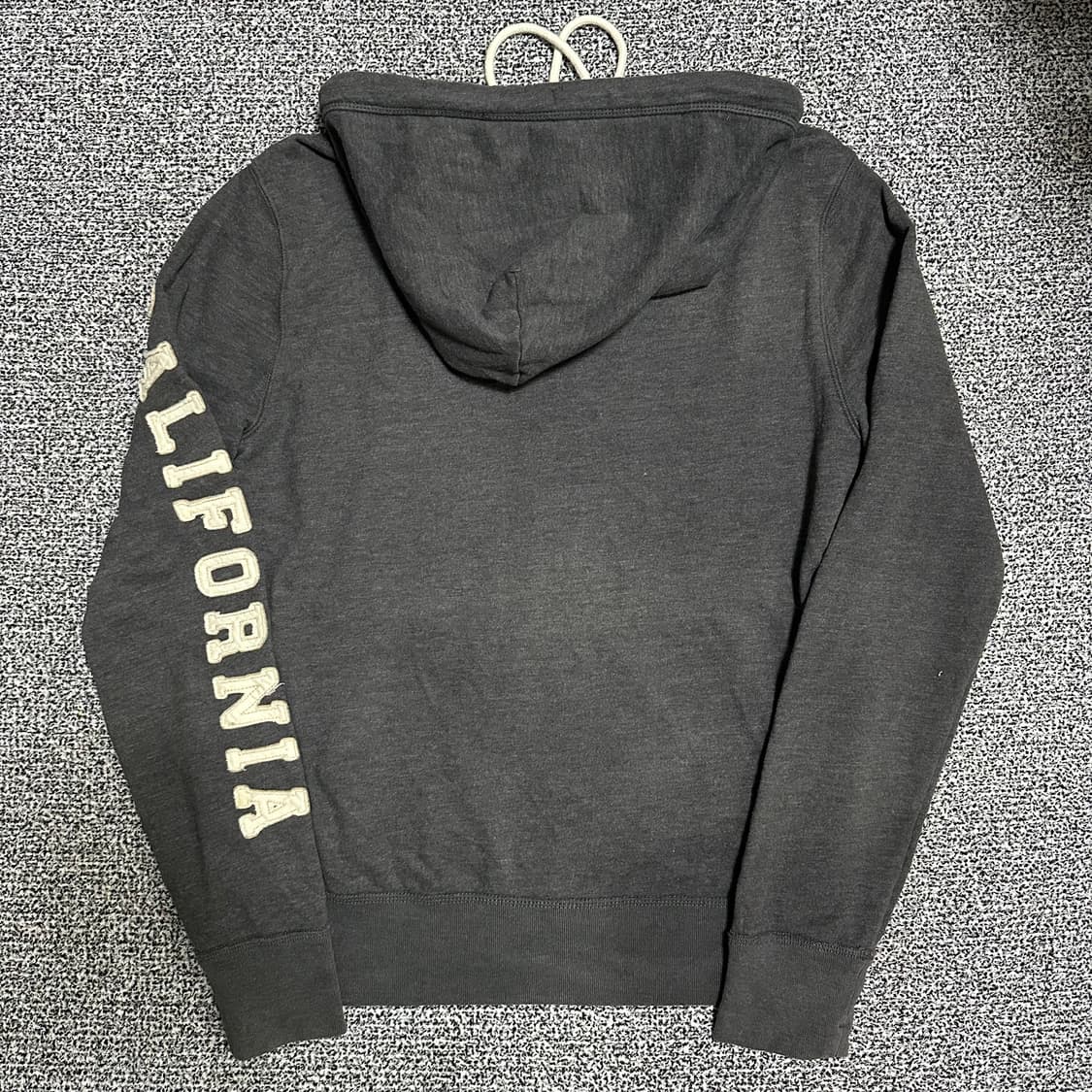 (L) 후아유 WHO.A.U 캘리포니아 후드집업 상품이미지4