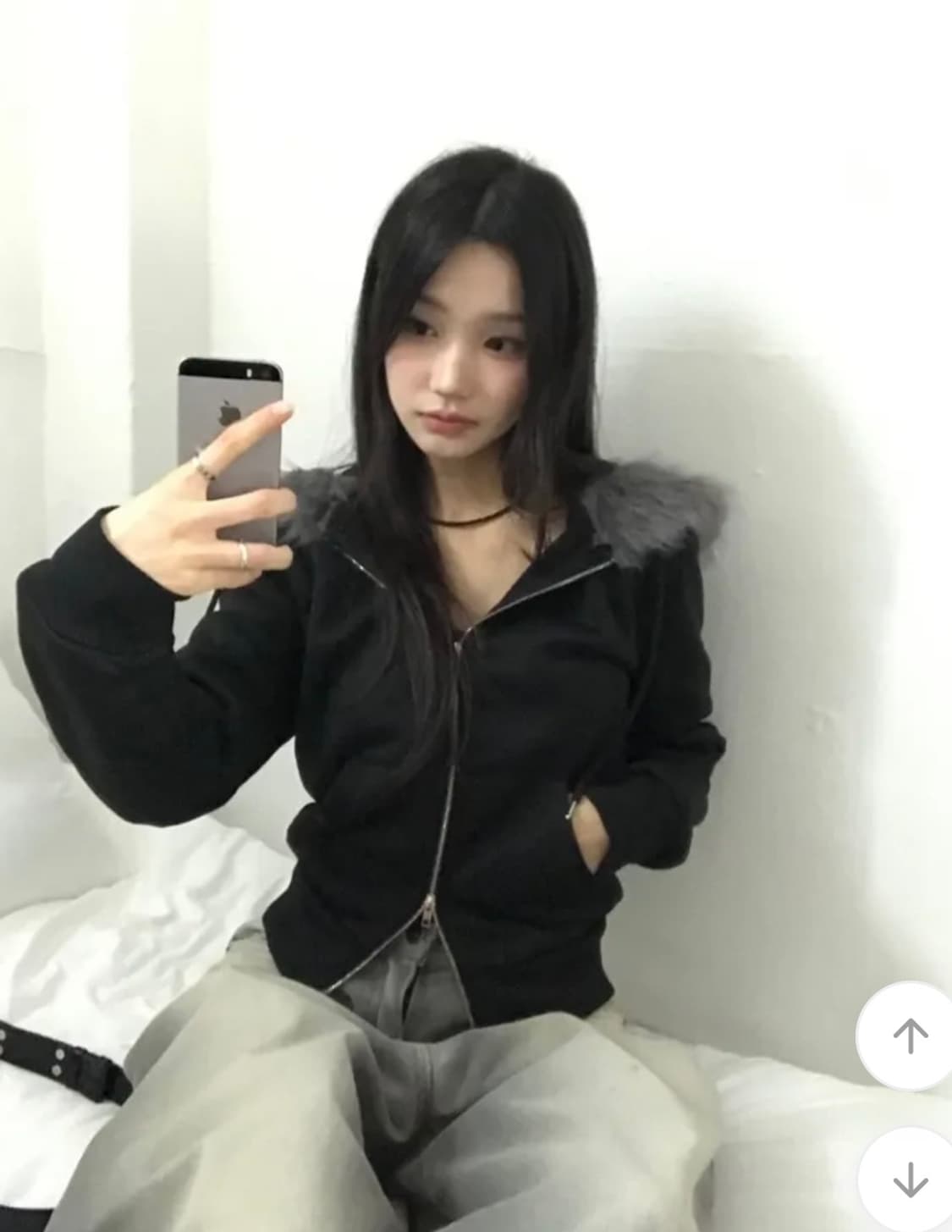 에이블리 유색 투웨이 퍼 후드집업 블랙 상품이미지3