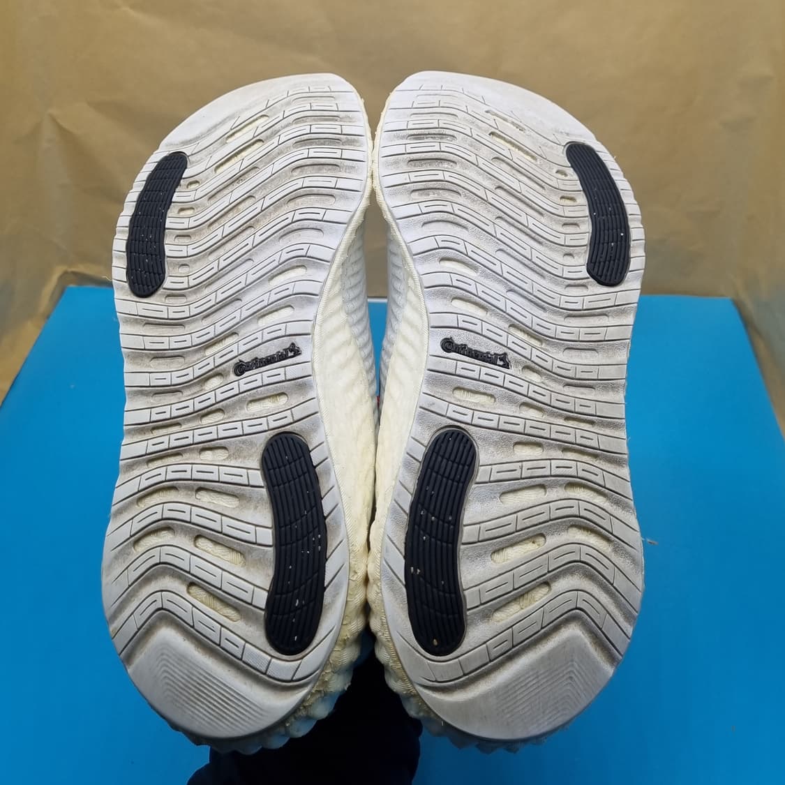 아디다스 알파부스트 남성운동화285 상품이미지3