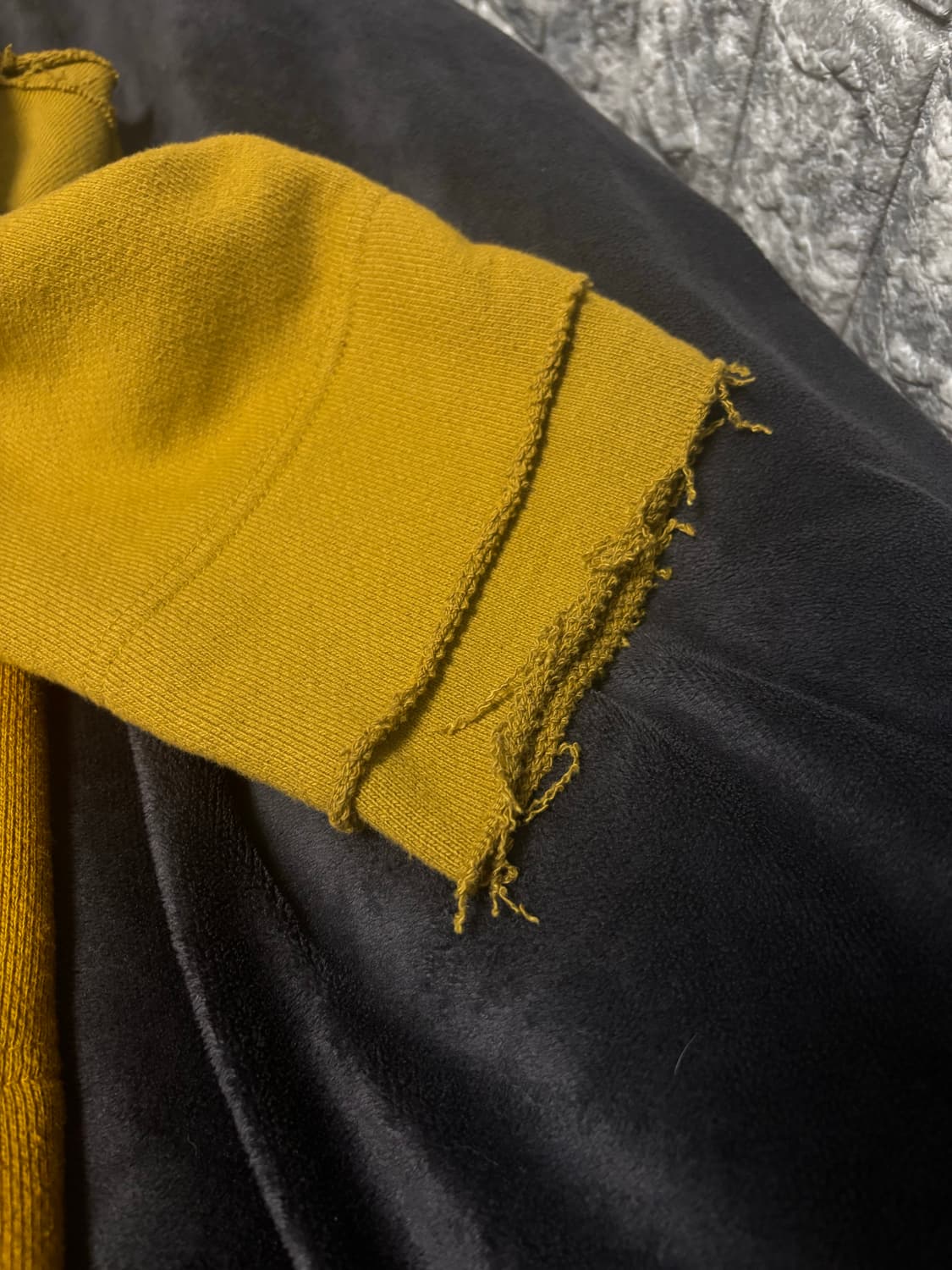 디서먼트 톤 다운 후드티 상품이미지3