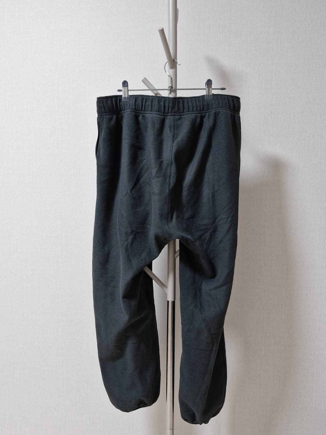 나이키acg  플리스 트레이닝팬츠 차콜 XL 상품이미지3