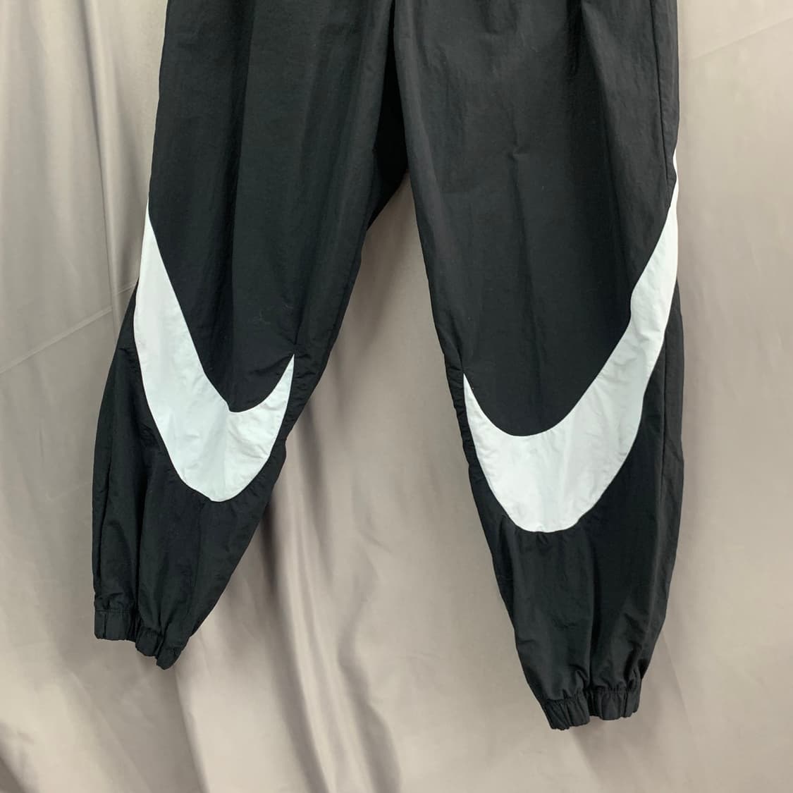 S 나이키 여성 미드라이즈드 나일론 빅스우시 조거팬츠 상품이미지5