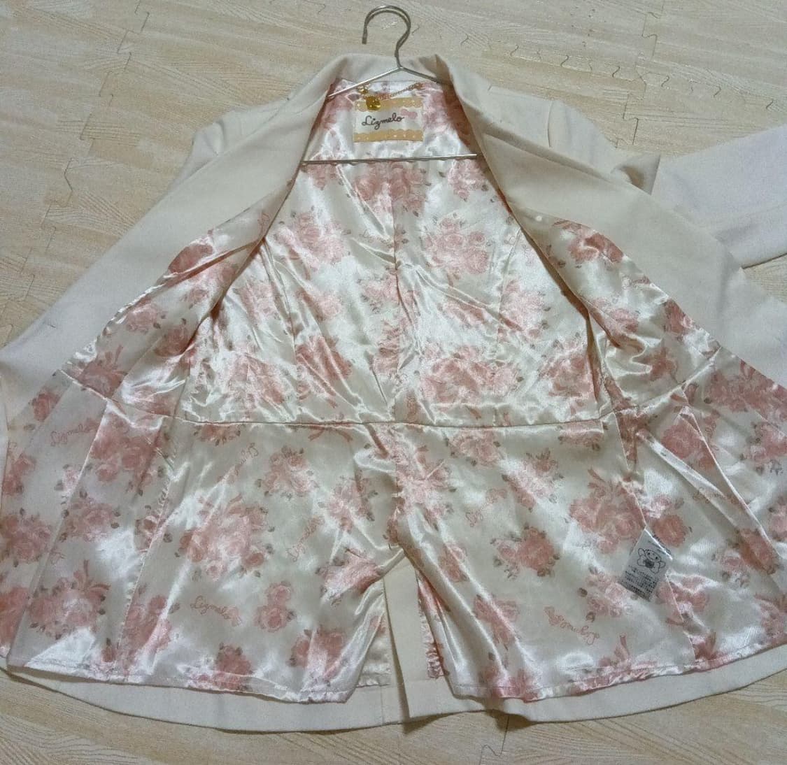 리즈리사 리즈멜로 자켓 m사이즈 상품이미지3