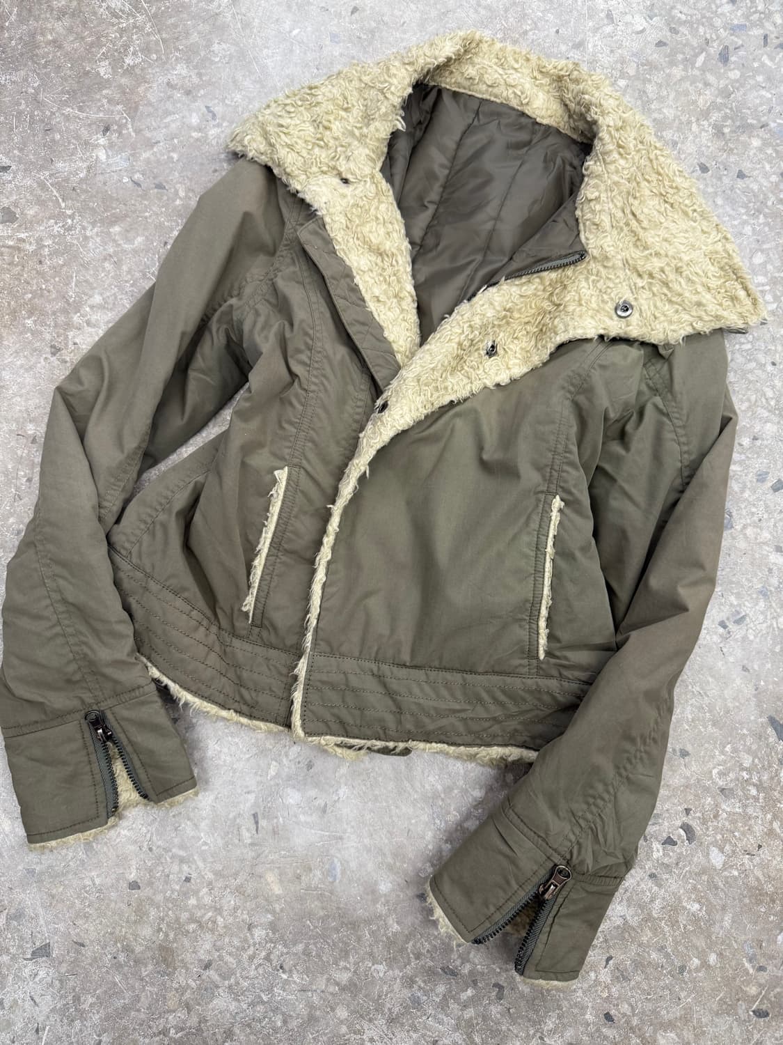 카키 퍼 크롭 야상 자켓 상품이미지9